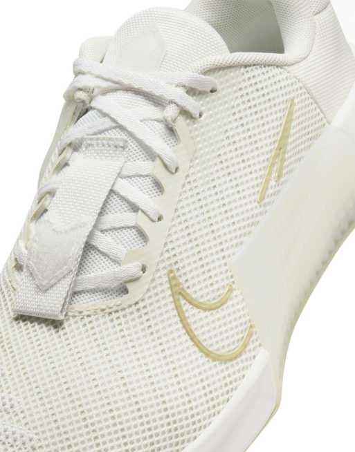Nike Training - Metcon 9 - Baskets - Doré/crème, 2 de 4