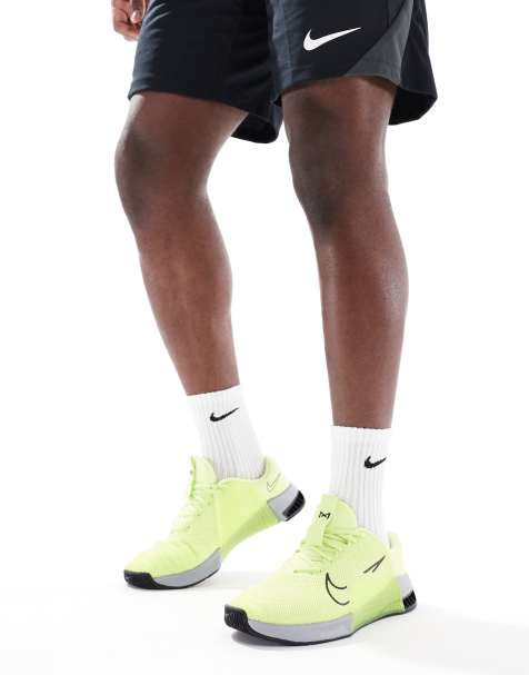 Nike Training - Metcon 9 - Baskets - Jaune - view 1