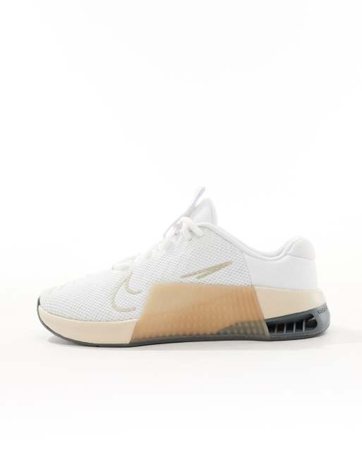 Nike Training Metcon 9 trainers in white and gold ASOS