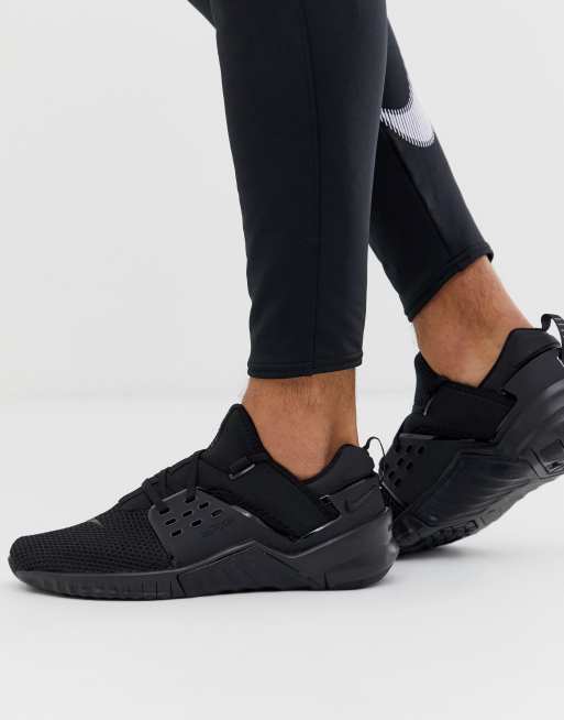 Nike training metcon free trainers in hot sale triple black