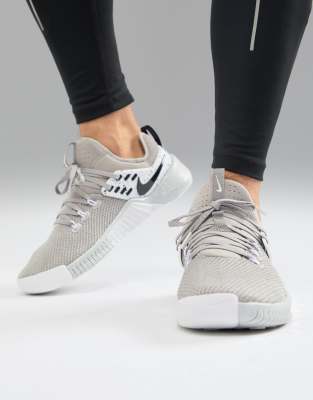 nike free metcon grey