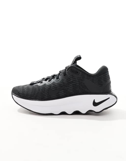 Nike Training Motiva sneakers in black and white, 2 of 5