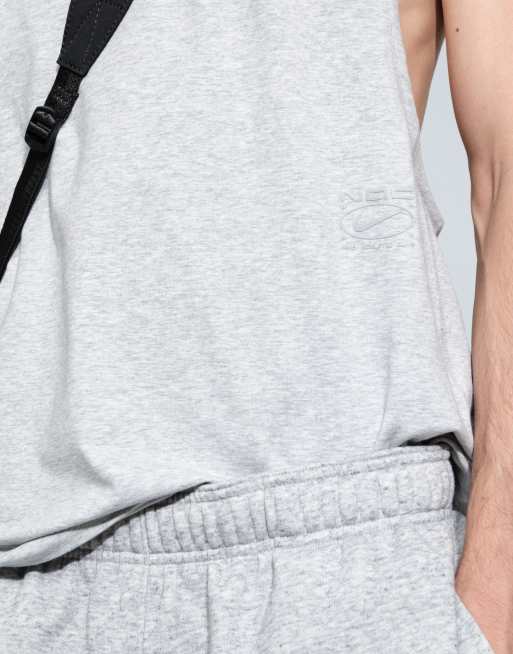 Nike Training NAC Dri-FIT camiseta sin mangas en gris, 3 de 9
