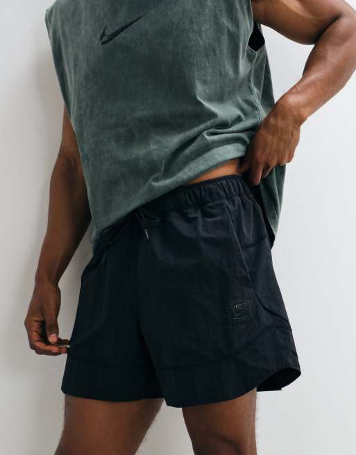 Nike Training NAC Dri-FIT gewebte Shorts in Schwarz, 2 von 5