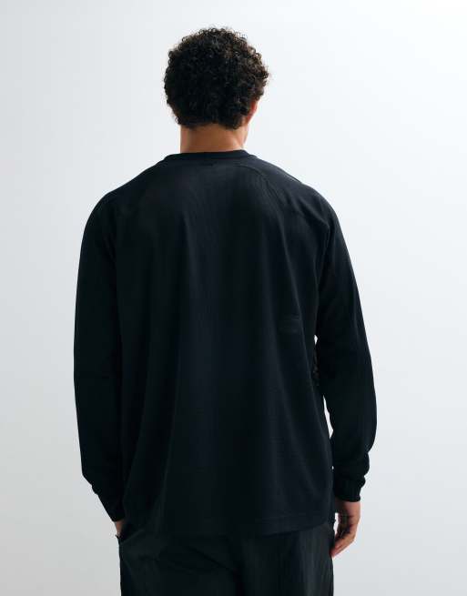 Nike Training NAC Dri-FIT long sleeve mesh top in black, 5 of 5