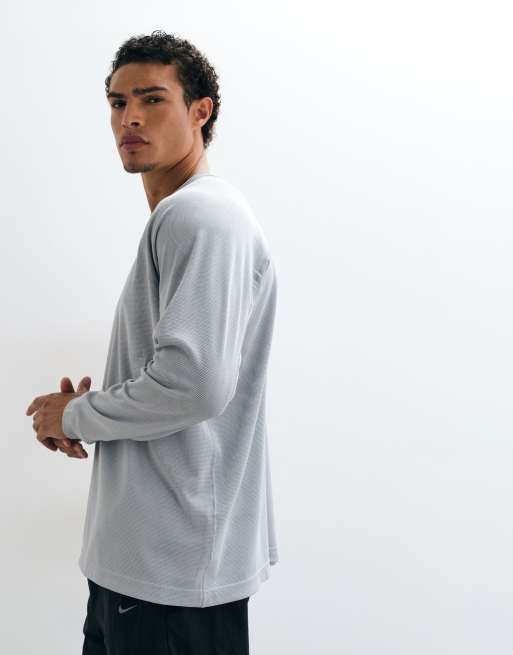 Nike Training NAC Dri-FIT long sleeve mesh top in grey, 2 of 5