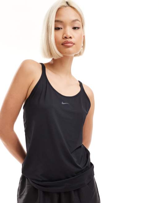 Nike Training - One Classic Dri-FIT - Top con spalline sottili nero