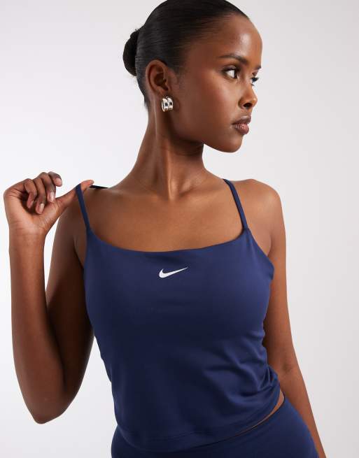 Nike Training - One - Débardeur en tissu Dri-FIT avec soutien-gorge intégré - Bleu marine, 3 de 4