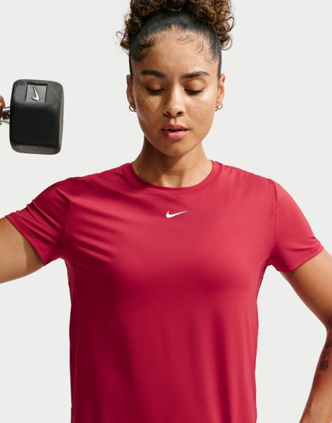 Nike Training One Dri-FIT classic short sleeve t-shirt in red - view 1