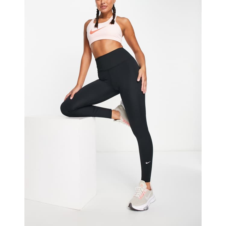 Nike Training Sculpt Luxe Legging In Black from ASOS on 21 Buttons