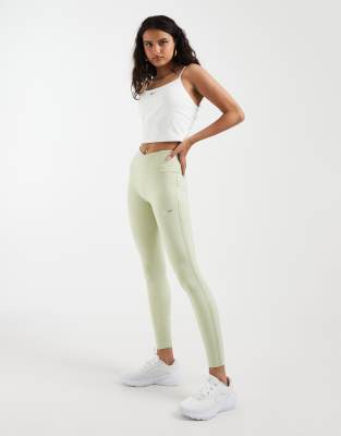 Training - One Dri-FIT - Leggings in Hellgrün mit gewickeltem Bund Grün L