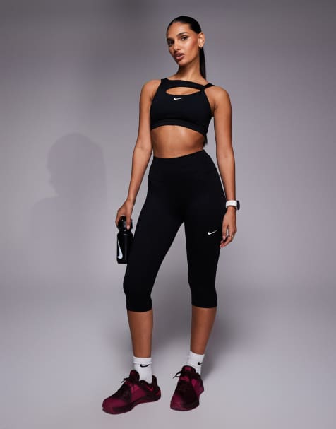 Nike Training - One Dri-FIT - Pantaloni capri neri - view 1