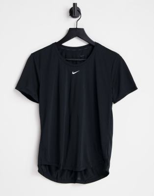 NIKE ONE DRI-FIT STANDARD FIT T-SHIRT IN BLACK