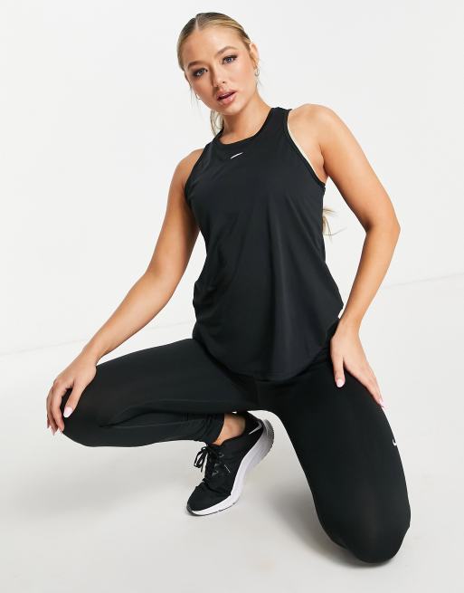 Nike standard fit coupe standard sale