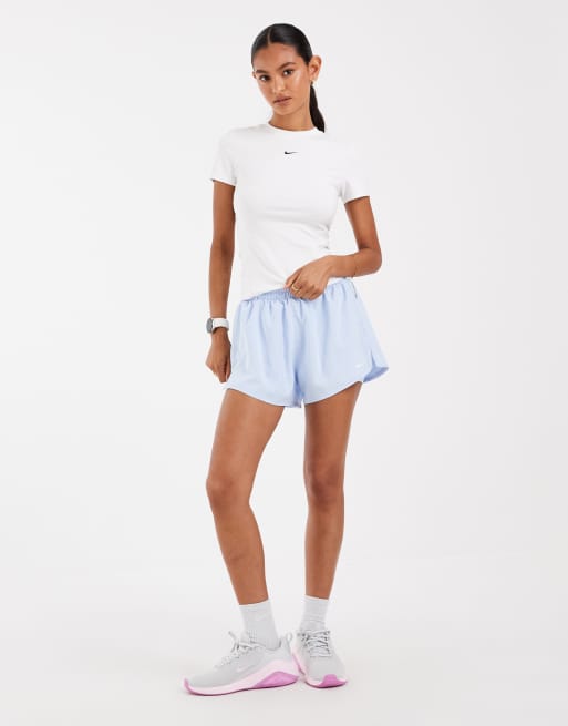 Nike Training - One Dri-FIT - T-shirt a maniche corte bianca, 2 di 4