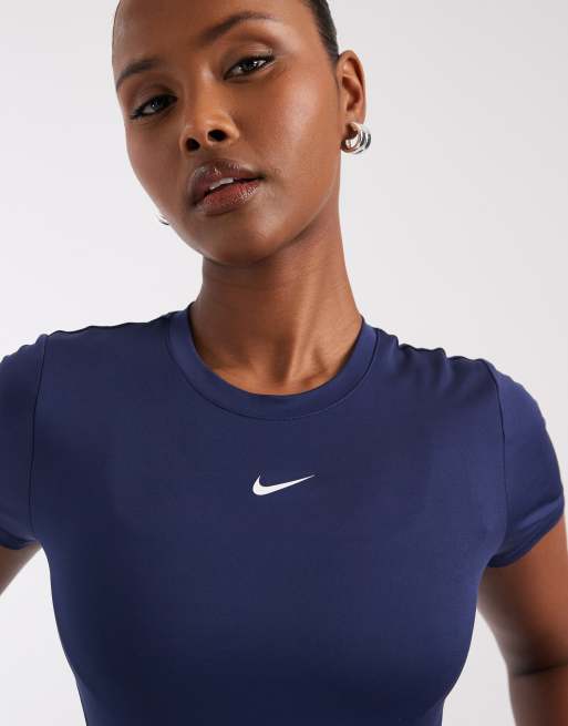 Nike Training - One - Dri-FIT - T-shirt met korte mouwen in marineblauw, 3 van 4