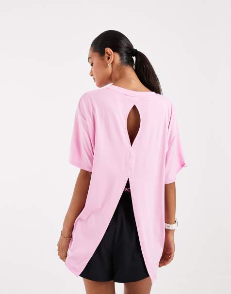 Nike Training One Dri-FIT t-shirt with key hole detail in pink - view 1