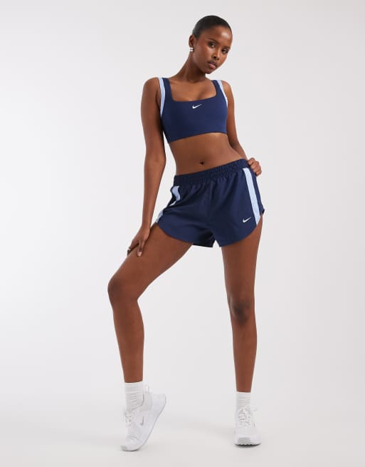 Nike Training One Dri-FIT woven shorts in navy and blue, 3 of 5