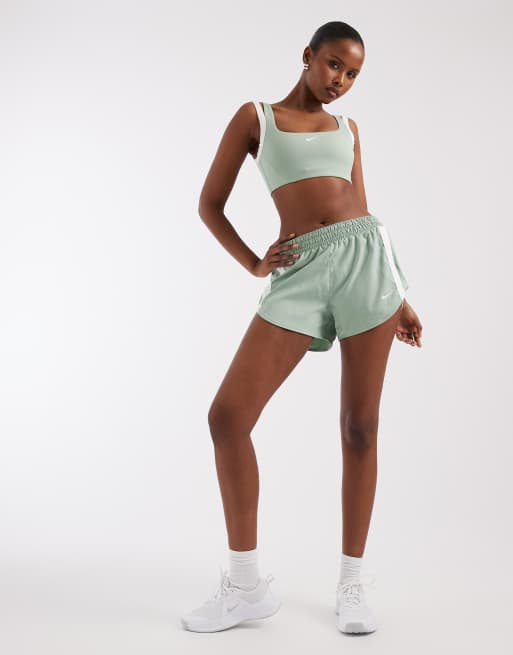 Nike Training One Dri-FIT woven shorts in white and green, 2 of 5
