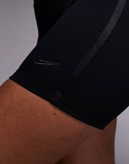 Nike Training One Dri-FIT wrap waist 5 inch shorts in black, 5 of 5