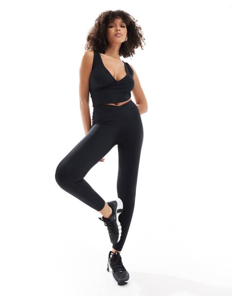 Nike Training - One - Leggings a 7/8 avvolgenti a vita alta neri - view 1