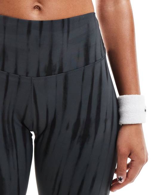 Nike Training One printed high-waisted 7/8 leggings in black, 3 of 5