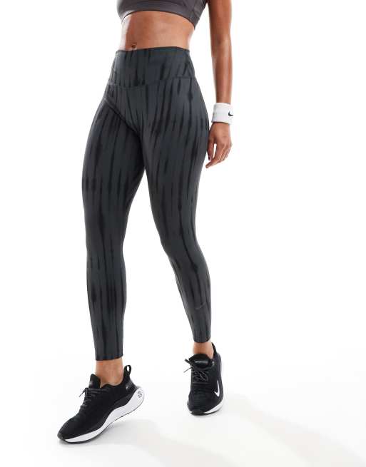 Nike Training One printed high-waisted 7/8 leggings in black, 4 of 5