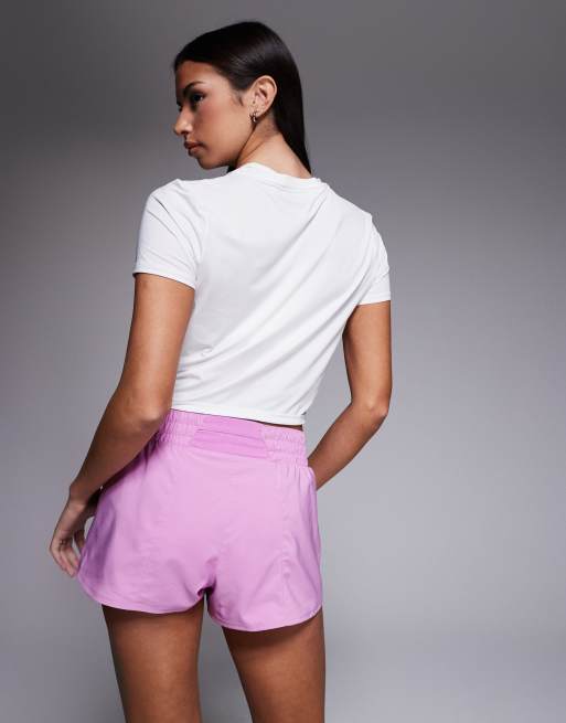 Nike Training - One - Short 3 pouces en tissu Dri-FIT à taille mi-haute - Rose, 2 de 5