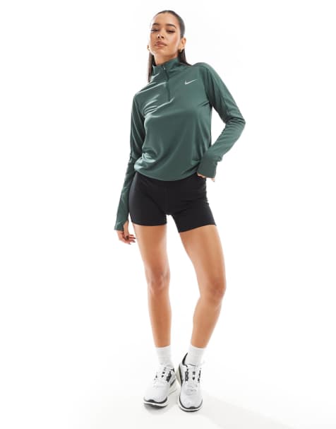 Nike Training - One - Short 5 pouces en tissu Dri-FIT à taille haute - Noir - view 1