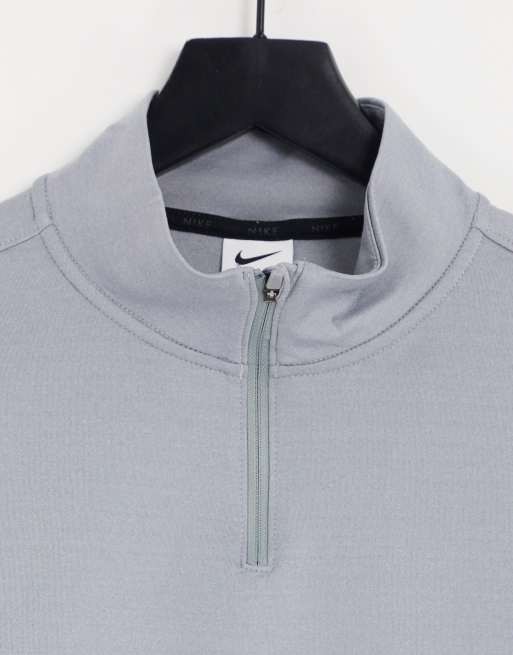 Nike Training - One Therma-FIT - Felpa grigia vestibilità classica a maniche lunghe con zip corta, 4 di 4