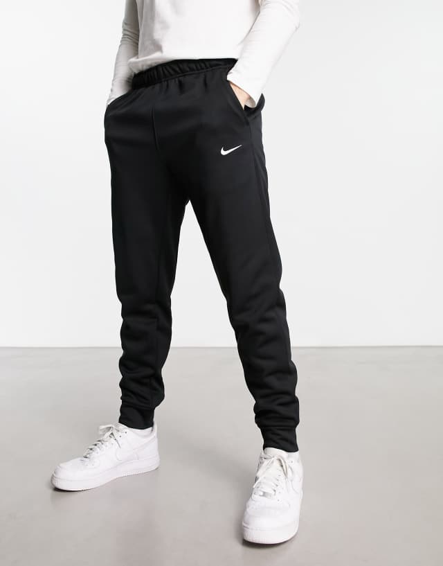 Nike Training pants in black