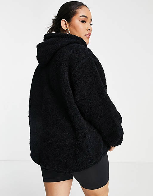 Women Nike Training Plus cosy hoodie in black 