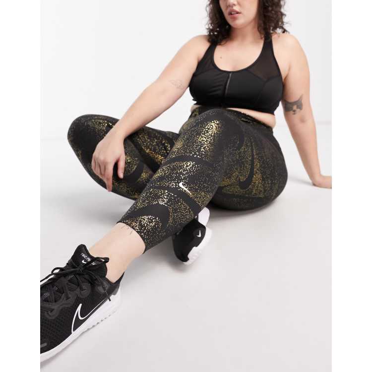 Nike Fast Women's Mid-Rise Crop Running Leggings (Plus Size). Nike IL