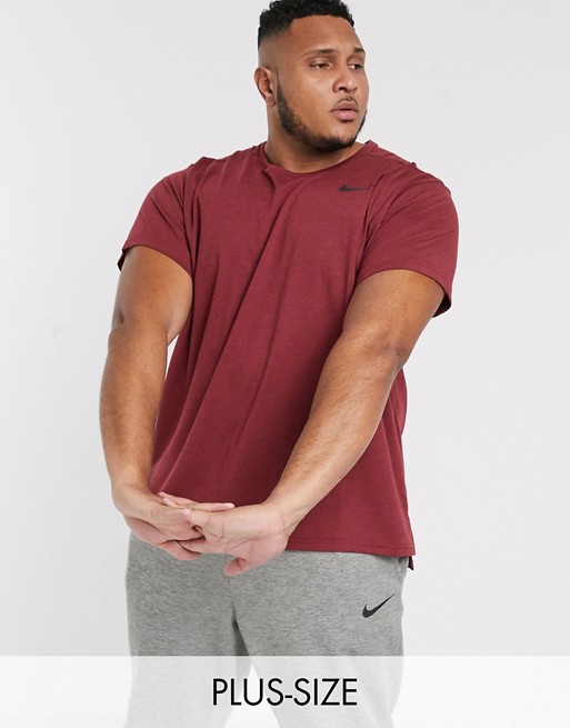 Nike Training Plus pro HyperDry t-shirt in burgundy