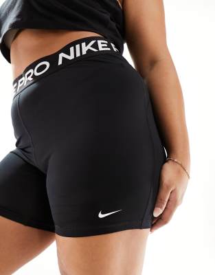 Nike Training Plus - Pro - Shorts in Schwarz