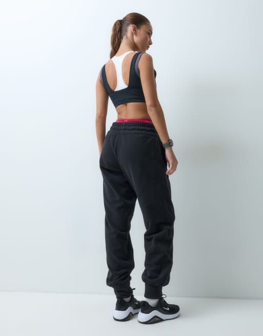 Nike Training polarfleece jogger in zwart, 4 van 5