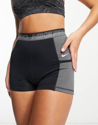 Nike Women's  Pro High-waisted 3" Training Shorts With Pockets In Black