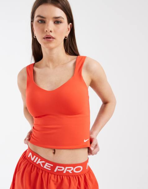 Nike Training – Pro Dri-FIT – Czerwony top bez rękawów o wydłużonym fasonie z wbudowanym biustonoszem - view 1