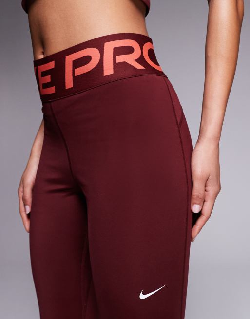 Nike Training – Pro Dri-FIT – Formende Leggings in Burgunderrot