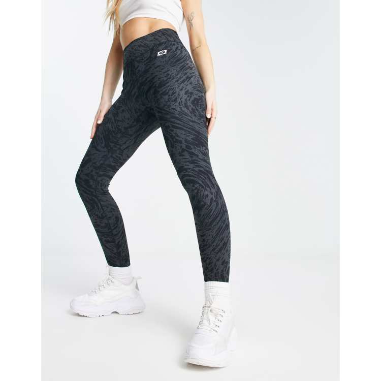 Nike Training Pro Dri-FIT Icon Clash 7/8 leggings in black