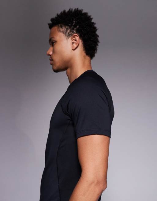Nike Training Pro DRI-Fit muscle fit T-shirt in black, 4 of 5