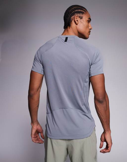 Nike Training - Pro - Dri-FIT - Muscle fit T-shirt in grijs, 3 van 5