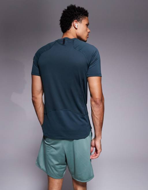 Nike Training – Pro Dri-FIT – Muskel-T-Shirt in Grün, 3 von 5