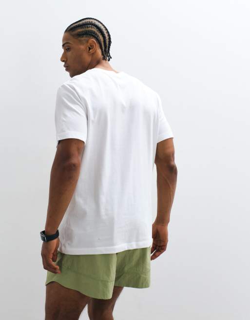 Nike Training Pro Dri-FIT t-shirt in white, 4 of 5