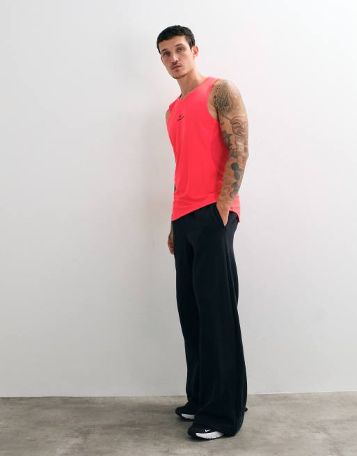 Nike Training Pro Dri-FIT tank in red, 5 of 5