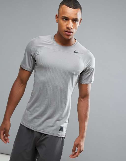 Nike Training Pro HyperCool T-Shirt In Grey 828178-003 | ASOS