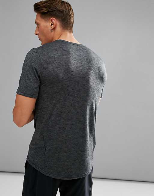 Nike Training Pro HyperDry T shirt nera 832835 010 ASOS