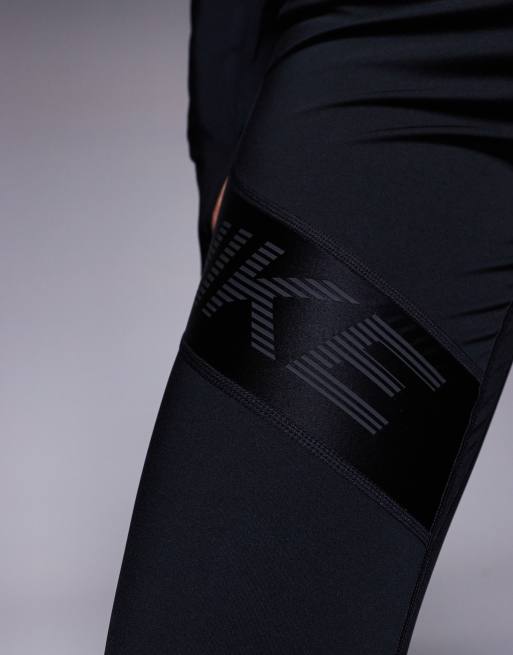 Nike Training - Pro - Legging 7/8 sculptant à taille haute - Noir , 2 de 5