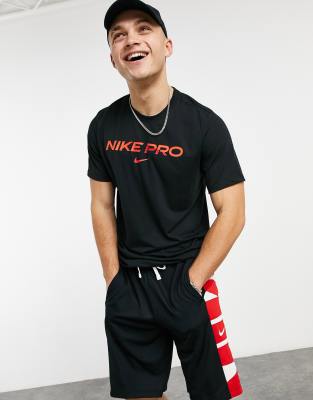 nike training logo t shirt