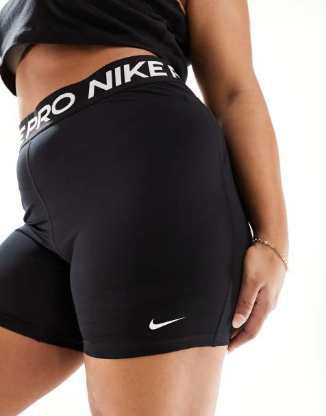 Nike Training Pro Plus 365 5inch shorts in black - view 1